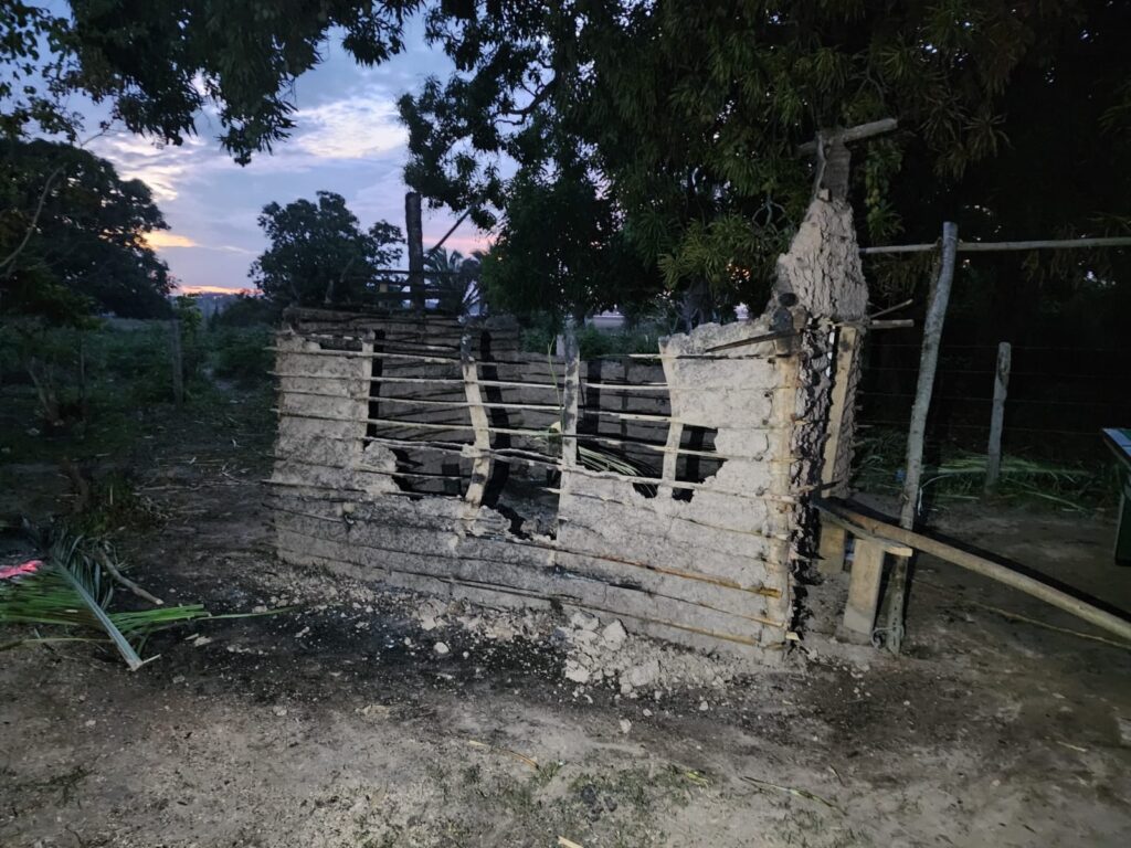 Homem é preso após brigar e tocar fogo na casa do vizinho em Olinda Nova do Maranhão