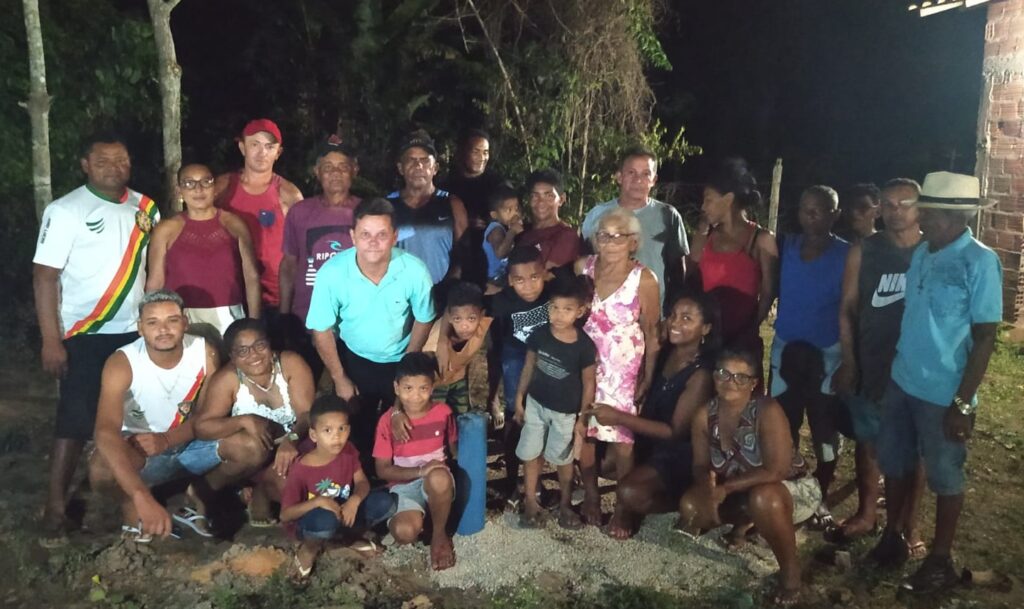 Chico de Nhozinho entrega poço e bueiros à moradores e se prepara para assumir presidência da Câmara de São João Batista
