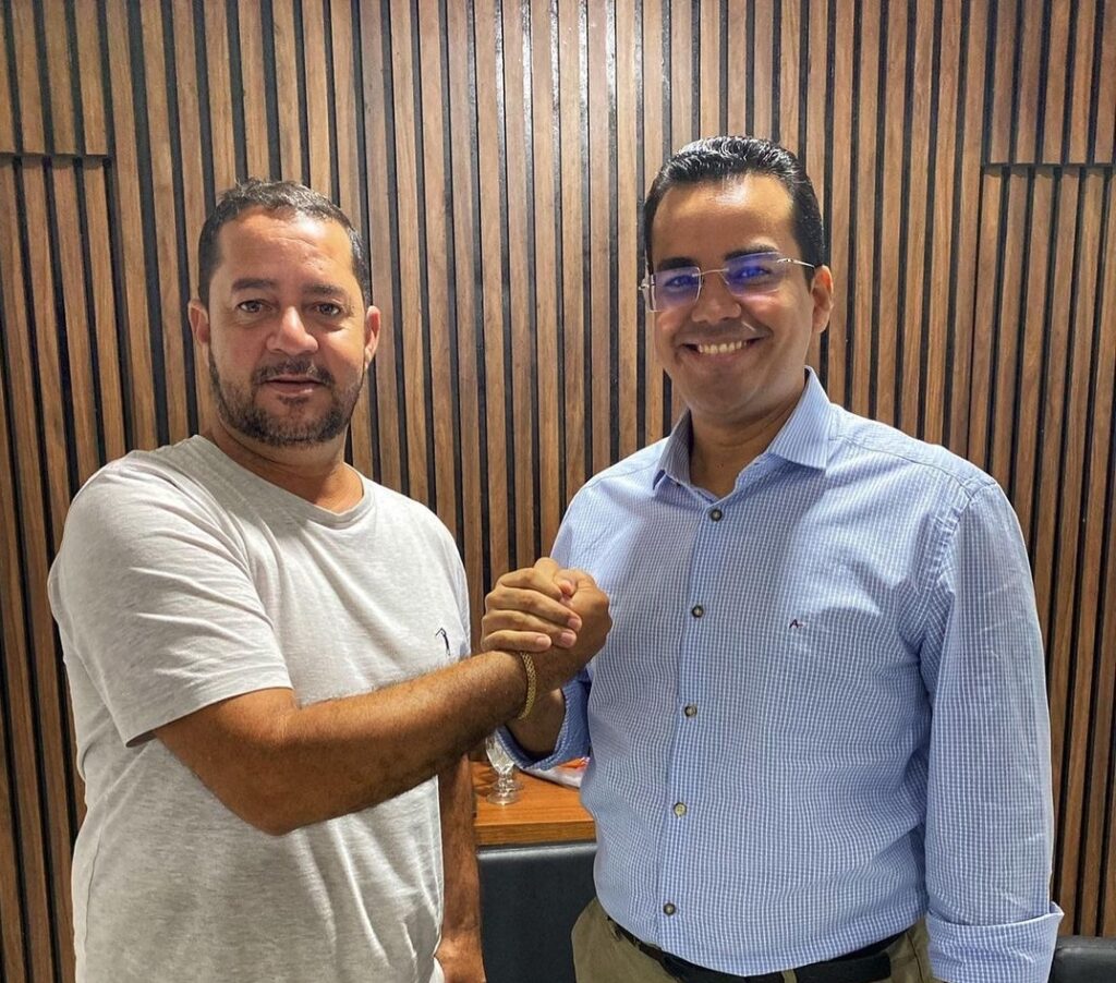 Terceiro colocado nas eleições de 2020 fecha apoio ao prefeito de Cajari para 2024