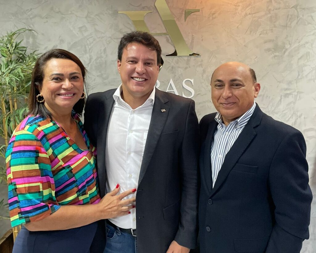 Bebeto Abas e Simplesmente Maria recebem a visita de cortesia do vice-governador do MA, Felipe Camarão