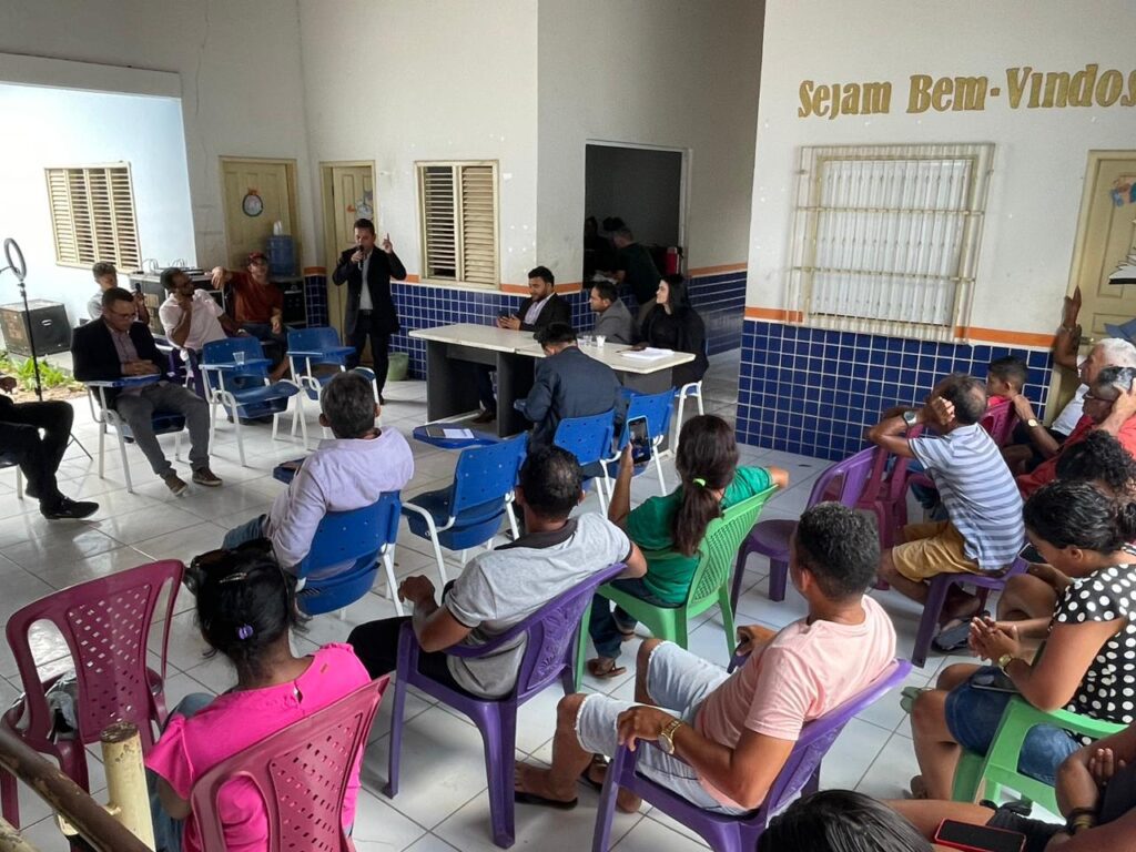 Durante Sessão Comunitária, moradores da região do Quiá apresentam demandas aos vereadores de São João Batista