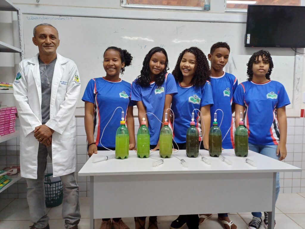 Alunos e professor de escola pública de Penalva são finalistas do prêmio nacional da Samsung e disputarão primeiro lugar em São Paulo
