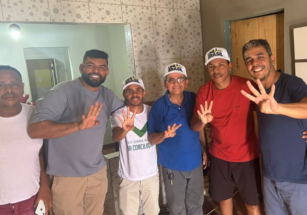 Atual vice-prefeito de Penalva se une a três vereadores e anuncia pré-candidatura a prefeito pelo União Brasil