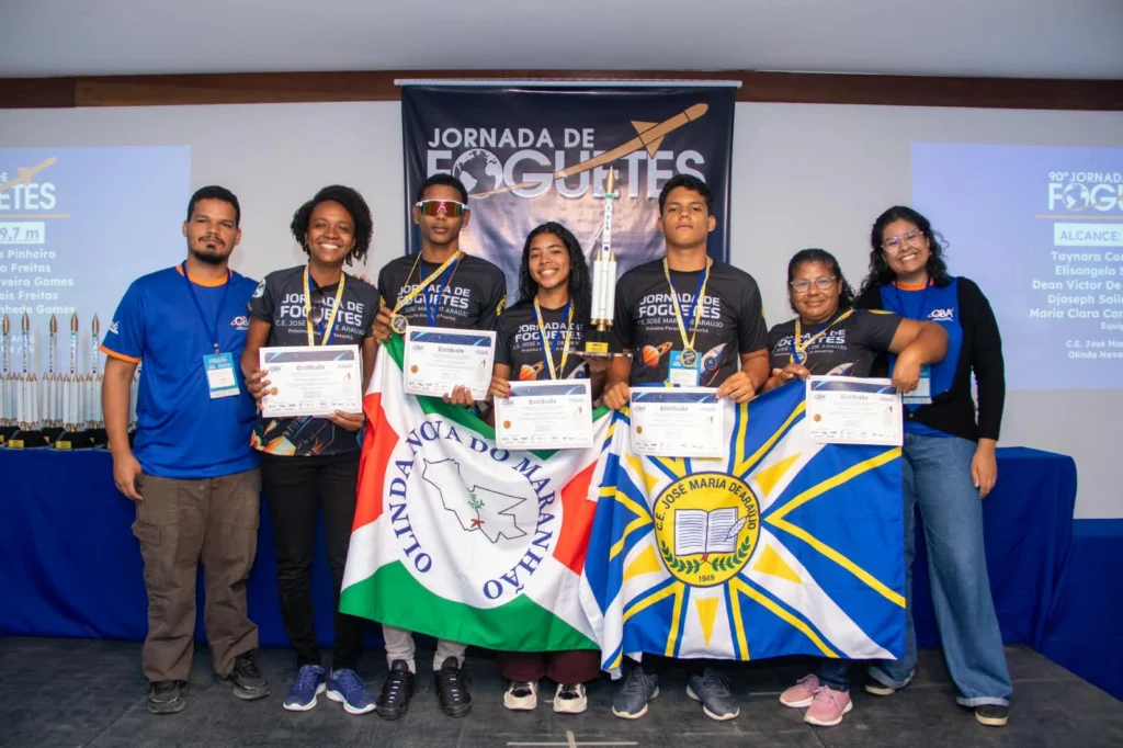 Alunos de Olinda Nova do MA fazem história e conquistam ouro em competição nacional de foguetes disputada no Rio de Janeiro