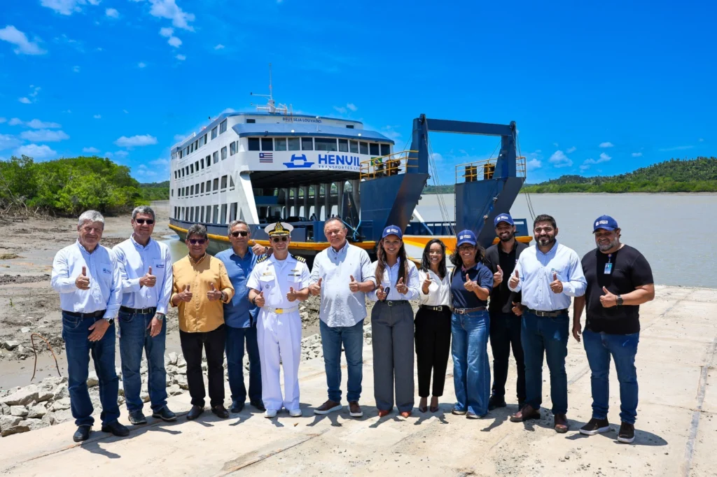 Carlos Brandão entrega novo ferryboat São Miguel e amplia serviços nos Terminais da Ponta da Espera e Cujupe