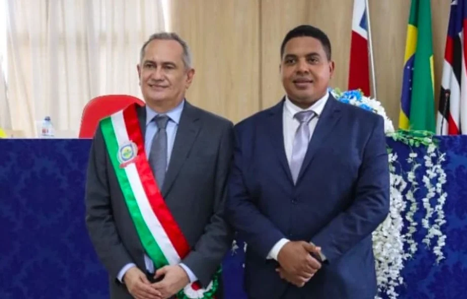 Urgente: Igor Paiva rompe com Dino Penha após divergências sobre candidatura a prefeito em 2028